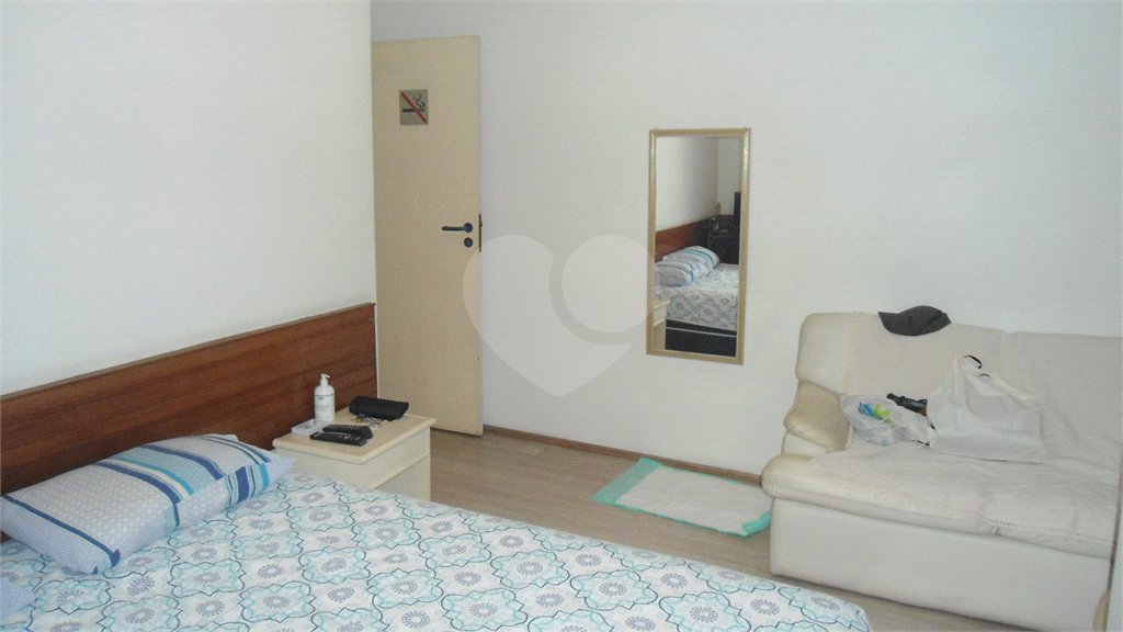 Sobrado à venda ou para alugar com 3 suítes em Vila Mascote, São Paulo, SP