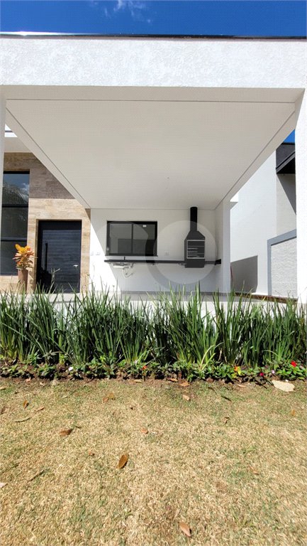 Casa à venda com 3 quartos, sendo 1 suíte, em Pedra Vermelha (terra Preta), Mairiporã, SP