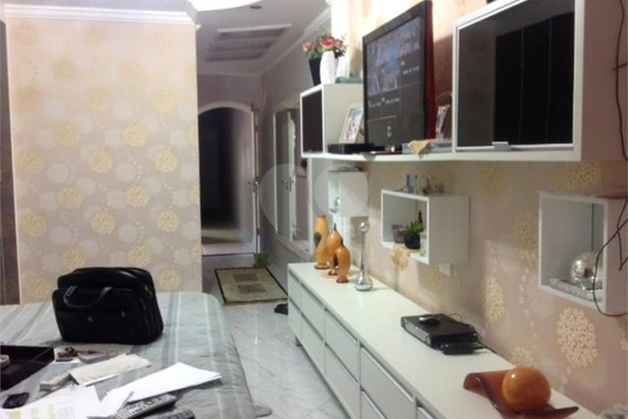 Sobrado à venda com 3 quartos, sendo 1 suíte, em Jardim França, São Paulo, SP