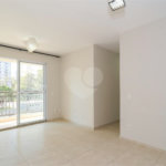 Apartamento à venda com 3 quartos, sendo 1 suíte, em Parque Reboucas, São Paulo, SP
