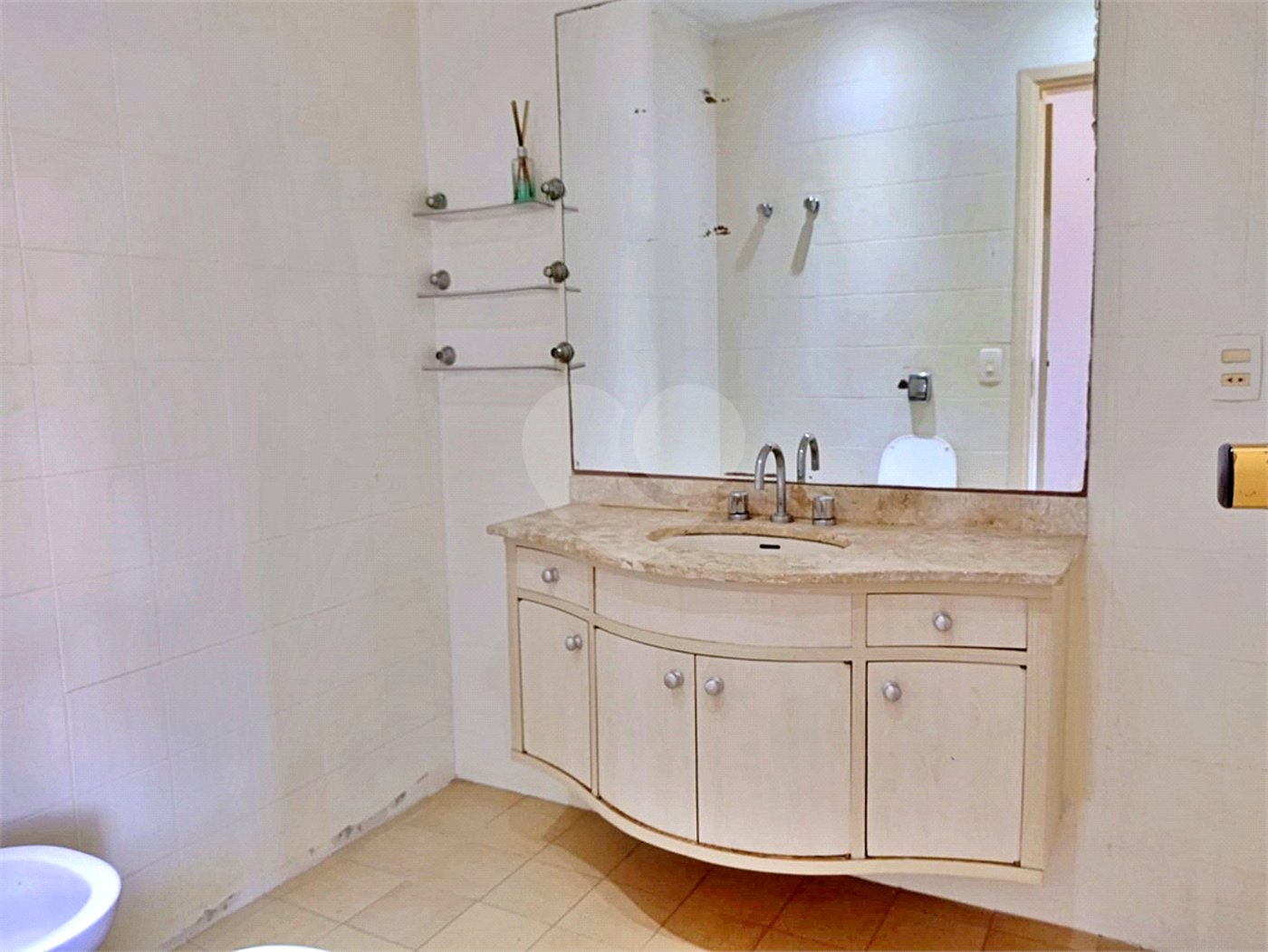 Apartamento à venda com 4 quartos, sendo 3 suítes,  em Vila Andrade, São Paulo, SP