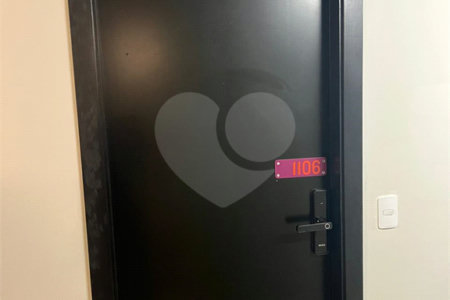 Apartamento à venda ou para alugar com 1 suíte em Indianópolis, São Paulo, SP