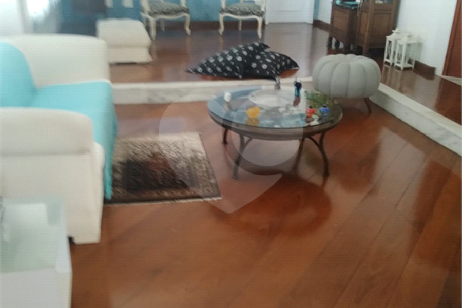 Apartamento à venda com 4 quartos, sendo 2 suítes, em Santana, São Paulo, SP