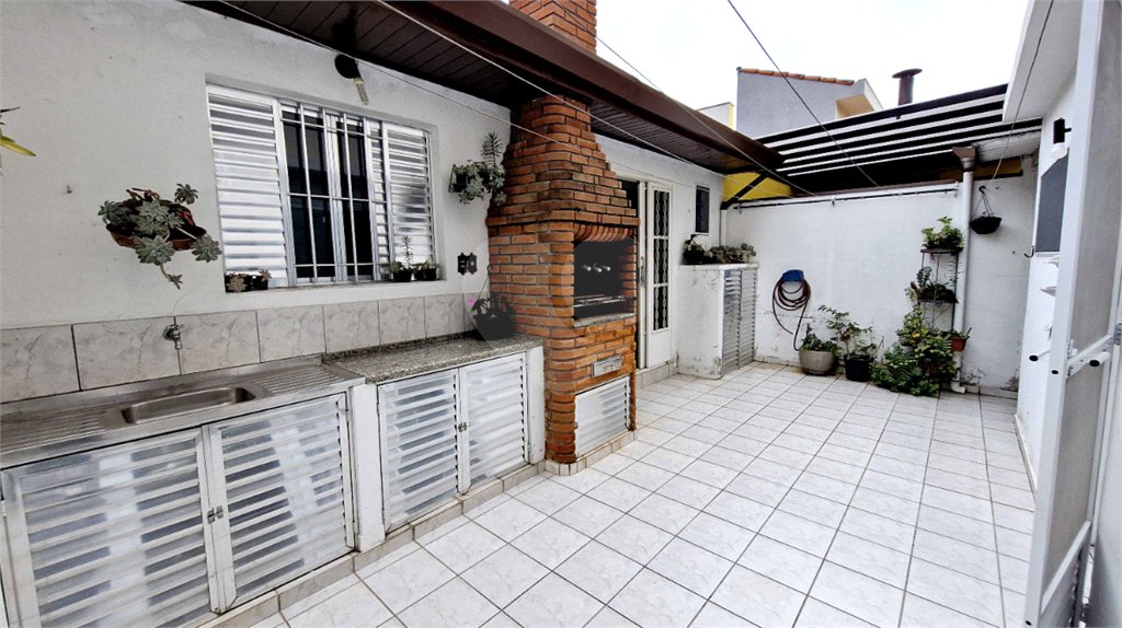 Sobrado à venda com 3 quartos, sendo 1 suíte, em Alto da Boa Vista, São Paulo, SP
