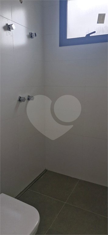Casa à venda com 3 suítes no condomínio Terras da Estância, Paulínia - SP