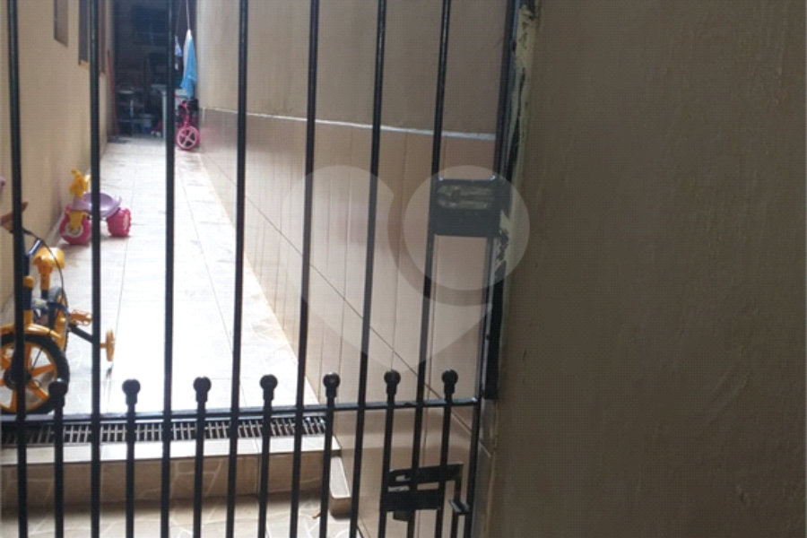 Sobrado à venda com 5 quartos no Brasilândia, São Paulo, SP