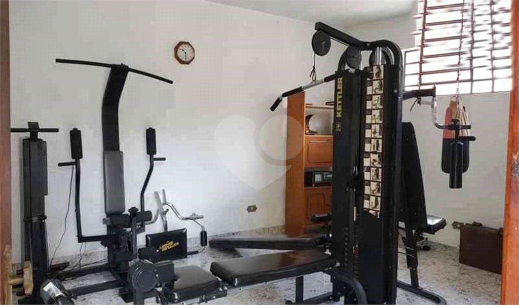 Casa à venda com 4 quartos, sendo 2 suítes, em Horto, São Paulo, SP