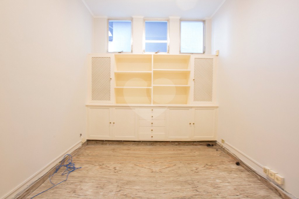 Casa à venda ou para alugar com 3 quartos, sendo 1 suíte,  em Mirandópolis, São Paulo, SP