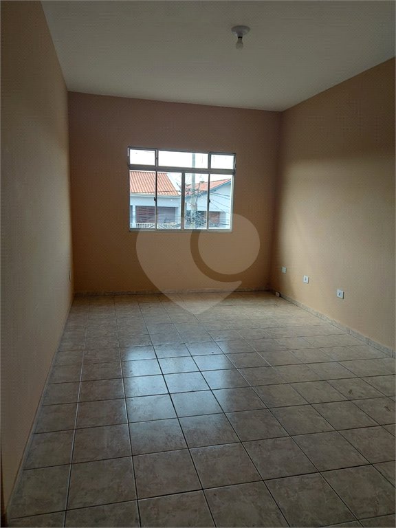 Apartamento para alugar com 1 quarto em Residencial Burch, Louveira, SP