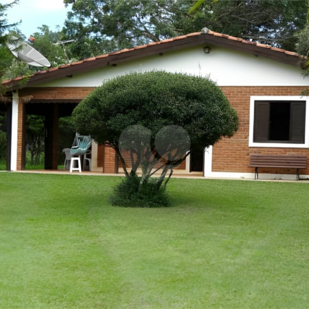 Chácara à venda com 3 quartos, sendo 1 suíte, em Morada do Sol, Sarapuí, SP