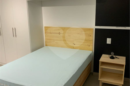 Apartamento à venda com 1 quarto em Indianópolis, São Paulo, SP