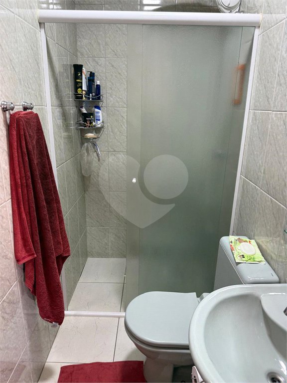 Casa à venda com 3 quartos, sendo 1 suíte, no condomínio Felipe, São Paulo - SP