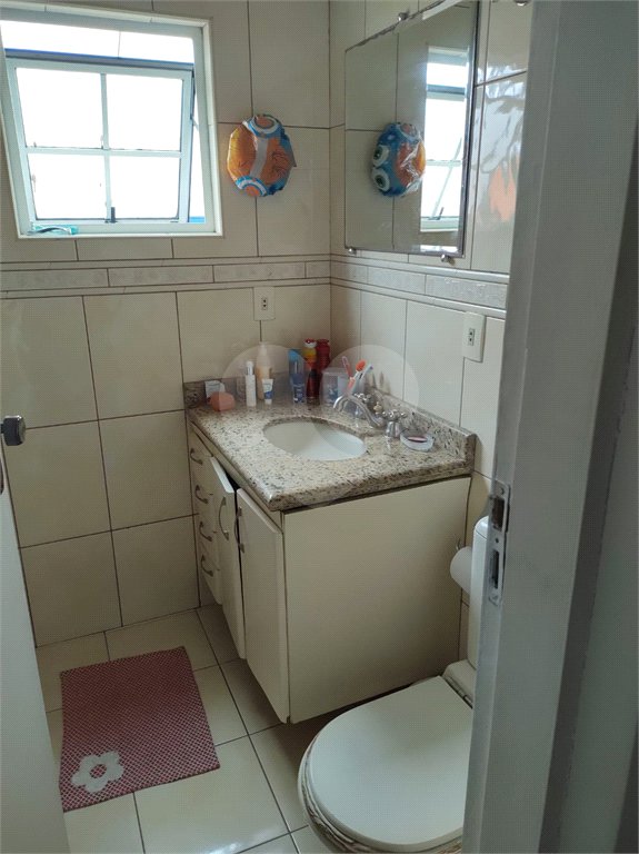 Sobrado à venda com 2 quartos, sendo 1 suíte,  em Jardim São Pedro, Mogi das Cruzes, SP