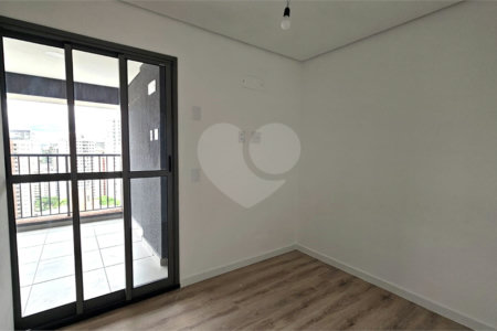Apartamento à venda com 3 quartos, sendo 2 suítes,  em Vila Mascote, São Paulo, SP