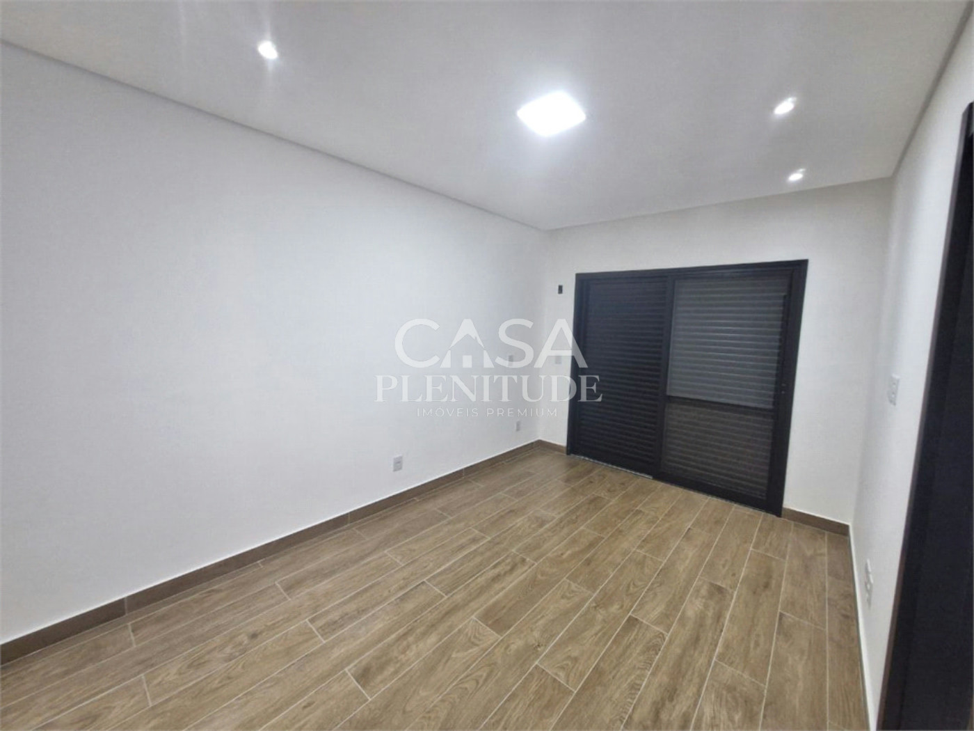 Casa em condomínio à venda com 3 suítes em Cajuru do Sul, Sorocaba, SP