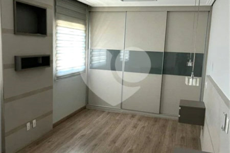 Apartamento à venda com 2 suítes em Vila Lúcia Elvira, São Paulo, SP