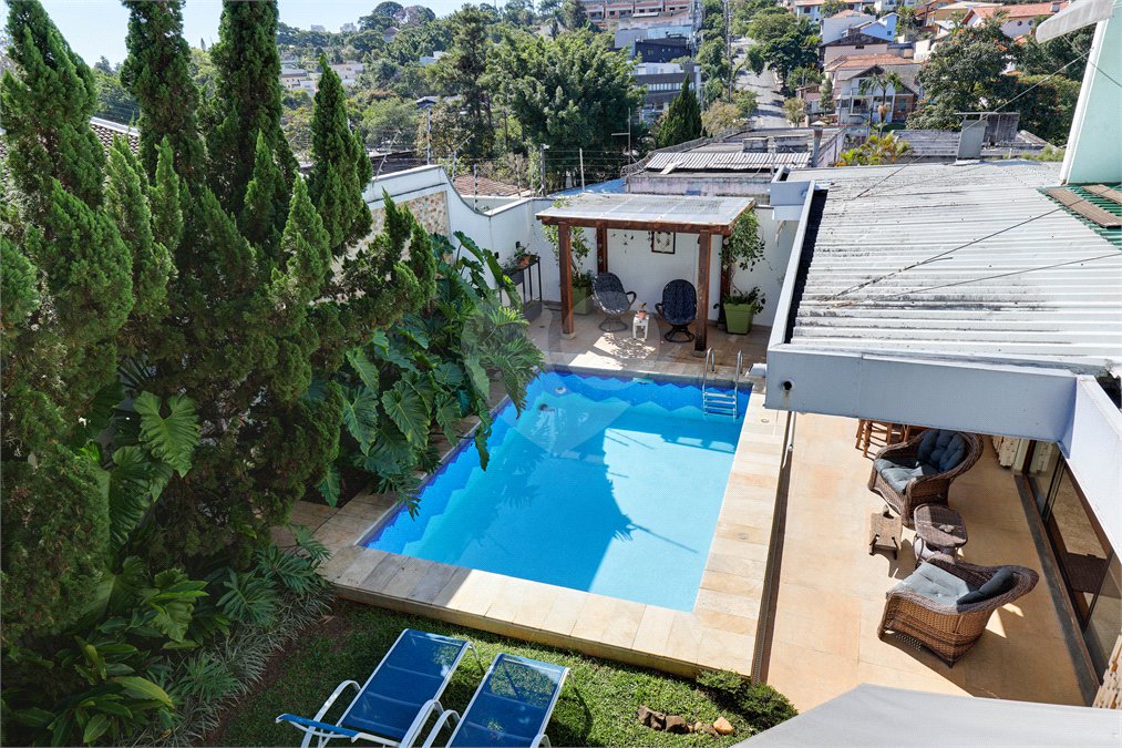 Casa à venda com 4 suítes no condomínio Fontana Verde, São Paulo - SP