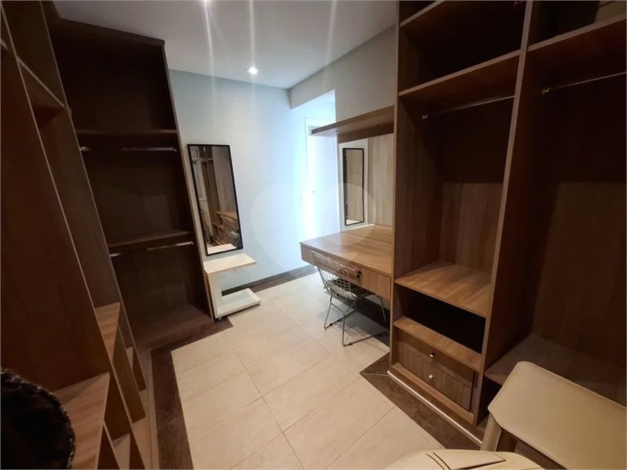 Apartamento para alugar com 1 suíte em Alto da Boa Vista, São Paulo, SP