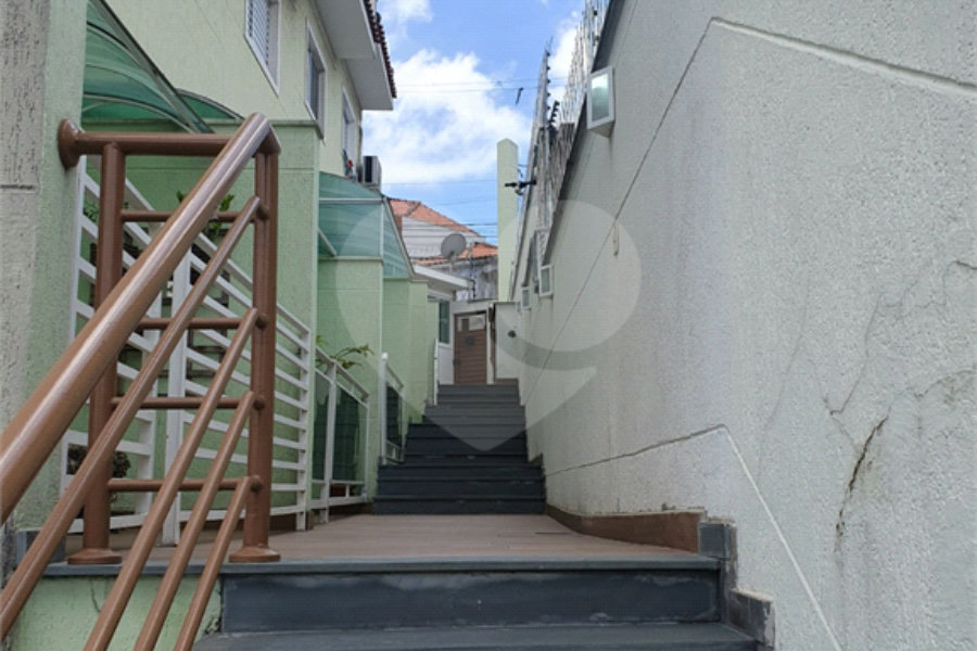 Casa à venda com 2 suítes no condomínio Residencial Maracujás, São Paulo - SP