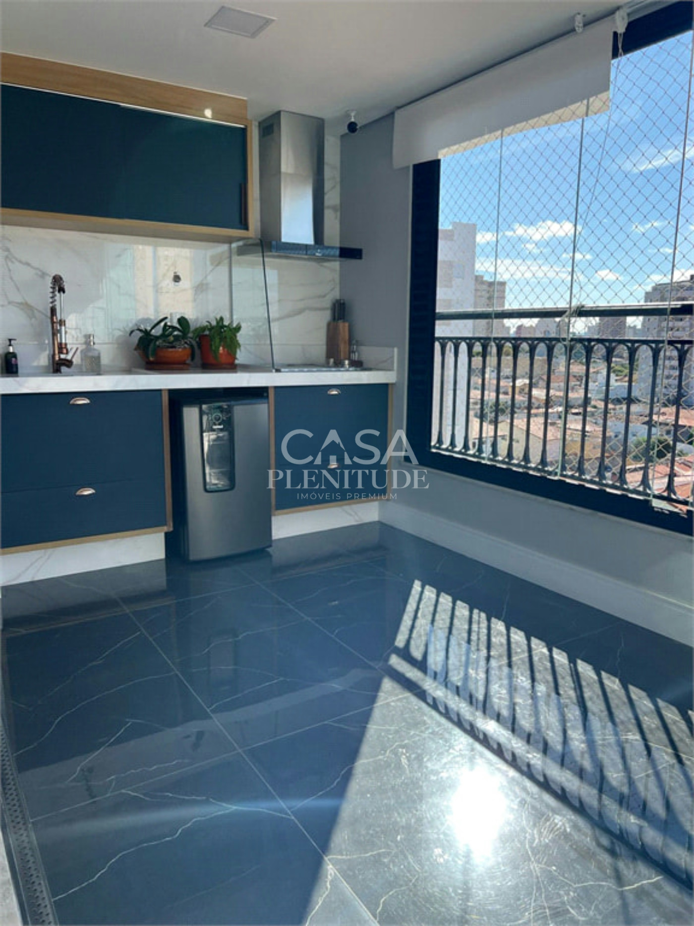 Apartamento à venda com 3 suítes em Vila Jardini, Sorocaba, SP