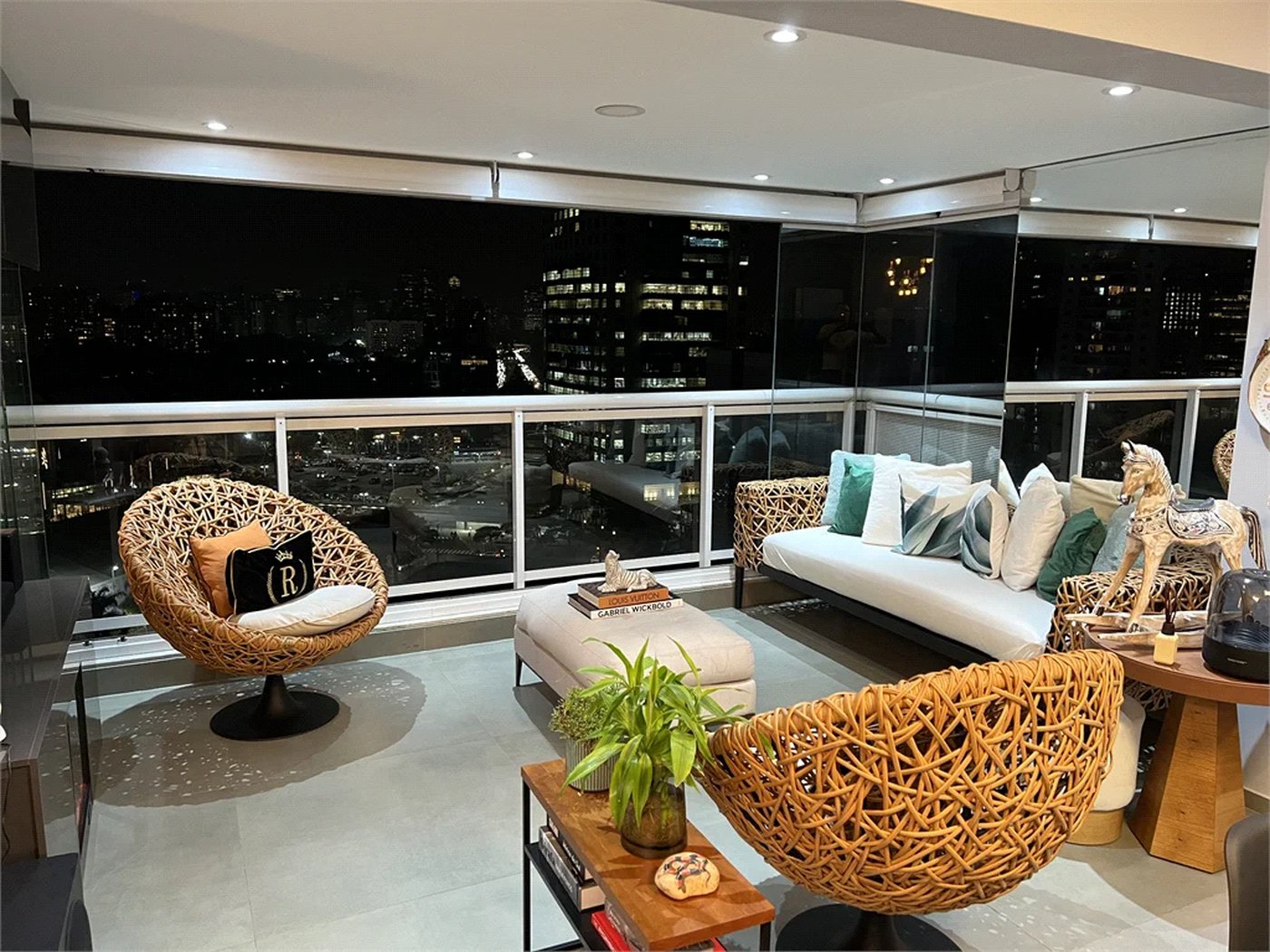 Apartamento à venda com 1 suíte em Pinheiros, São Paulo, SP
