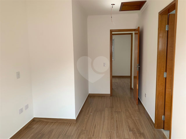 Casa à venda com 2 suítes no condomínio Residencial Napoles, São Paulo - SP