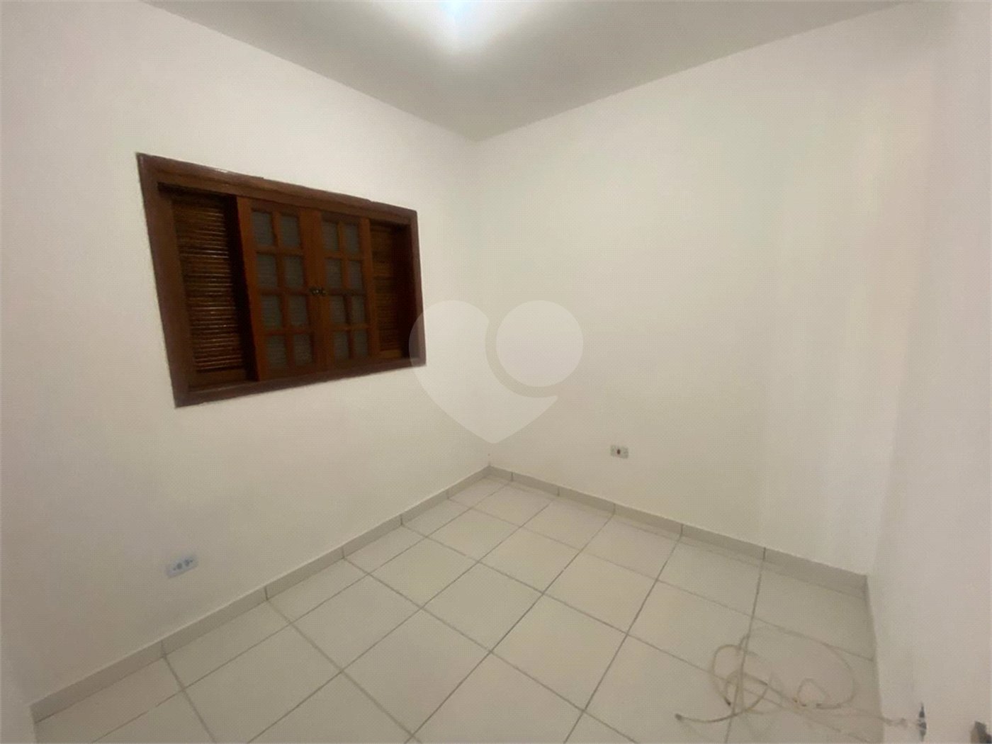 Casa à venda com 3 quartos, sendo 1 suíte,  em Vila Nova Cintra, Mogi das Cruzes, SP