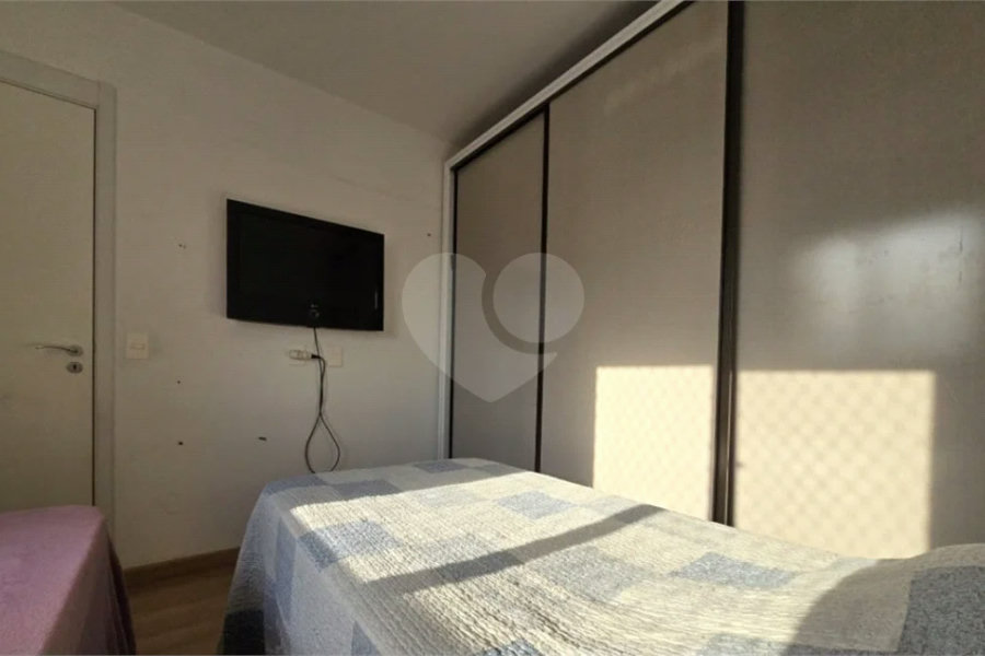 Apartamento à venda com 3 quartos, sendo 1 suíte,  em Vila Guilherme, São Paulo, SP