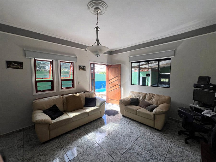 Casa à venda com 2 quartos, sendo 1 suíte, em Vila Barth, Itapetininga, SP
