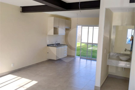 Casa para alugar com 3 quartos, sendo 1 suíte, no condomínio Vila Quinta dos Manacás, Vinhedo - SP