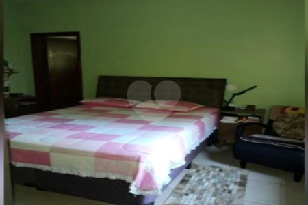 Chácara à venda com 3 quartos em Chácaras Polozzi, Louveira, SP