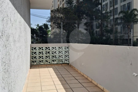 Sobrado para alugar com 3 quartos, sendo 1 suíte,  em Vila Progredior, São Paulo, SP