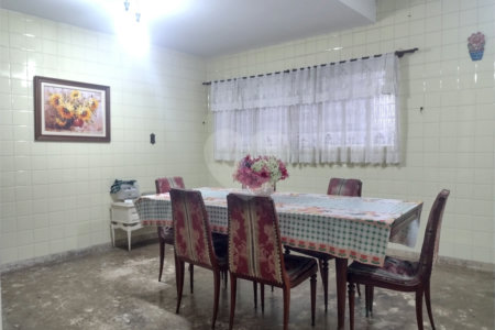 Sobrado à venda com 4 quartos, sendo 1 suíte, em Vila Medeiros, São Paulo, SP