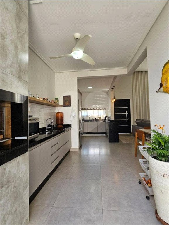 Casa à venda com 3 quartos, sendo 1 suíte, no condomínio Vila Rica, Indaiatuba - SP