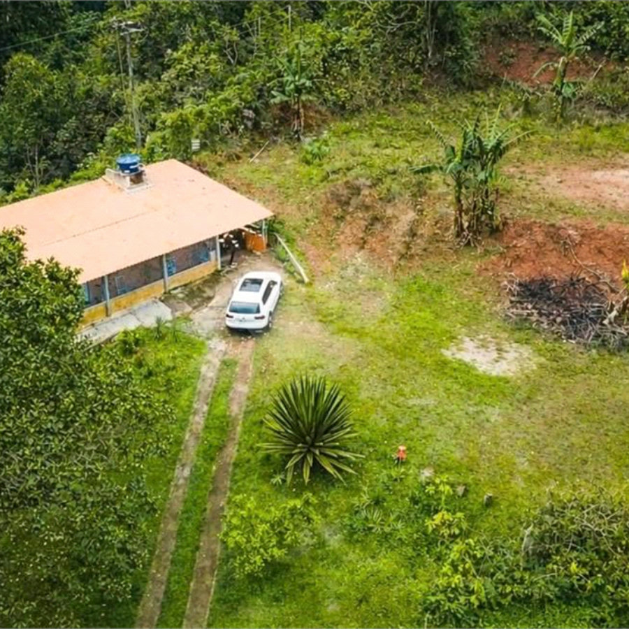 Chácara à venda com 2 quartos em Biritiba Ussu, Mogi das Cruzes, SP