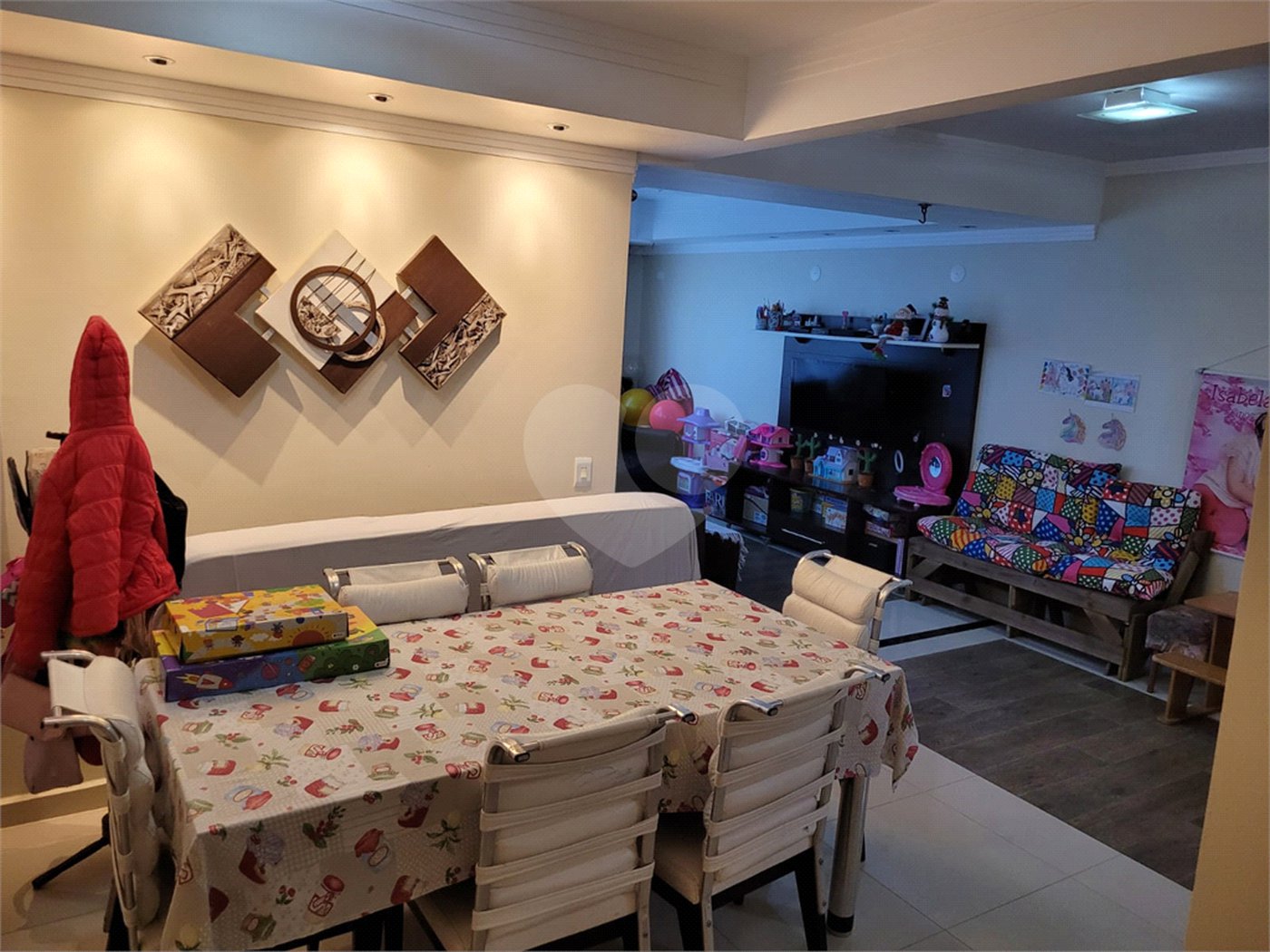 Casa à venda com 3 quartos, sendo 1 suíte,  no condomínio Reserva Balli, Sorocaba - SP