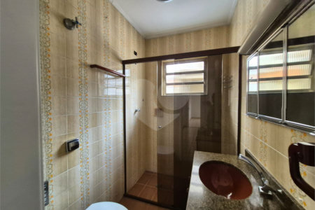 Casa à venda ou para alugar com 3 quartos, sendo 1 suíte, em Parque São Domingos, São Paulo, SP
