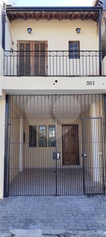 Sobrado à venda com 4 quartos, sendo 1 suíte, em Vila Nivi, São Paulo, SP