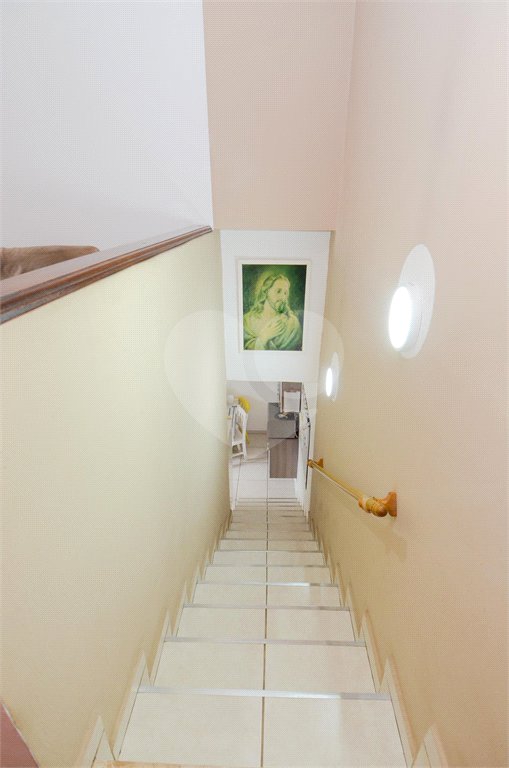 Casa à venda com 4 quartos, sendo 1 suíte, em Jardim Nova Taboão, Guarulhos, SP