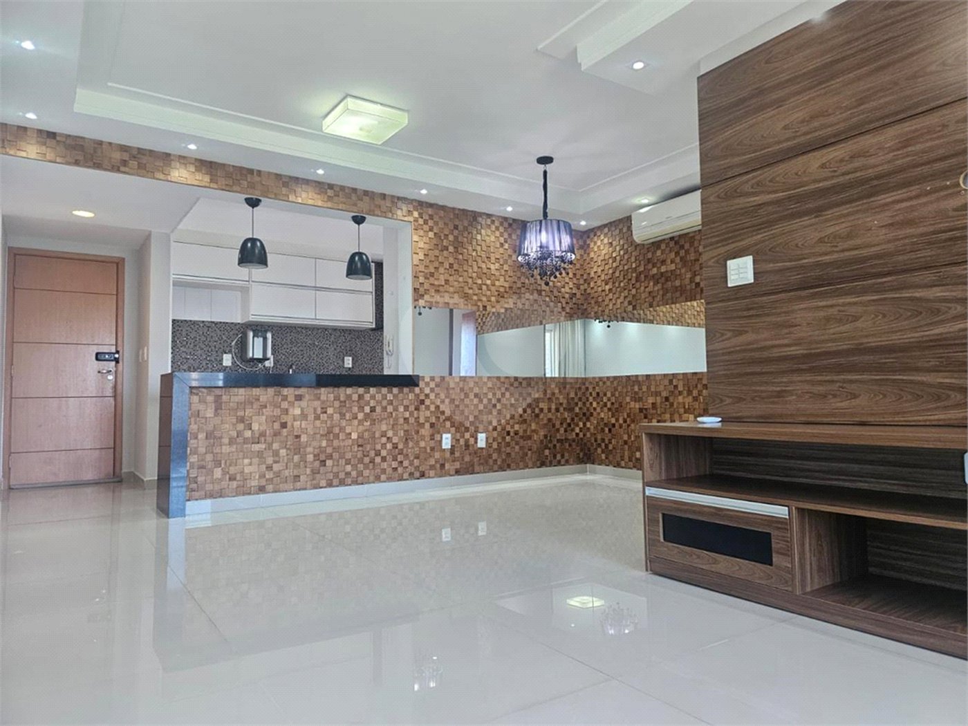 Apartamento à venda com 3 quartos, sendo 1 suíte, em Parque Campolim, Sorocaba, SP