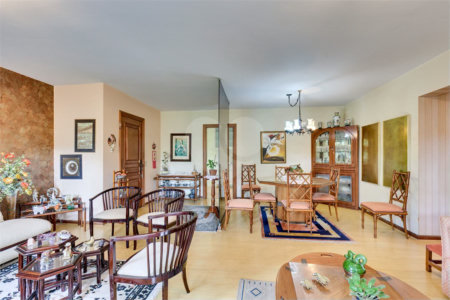 Apartamento à venda com 4 quartos, sendo 1 suíte, em Jardim Marajoara, São Paulo, SP