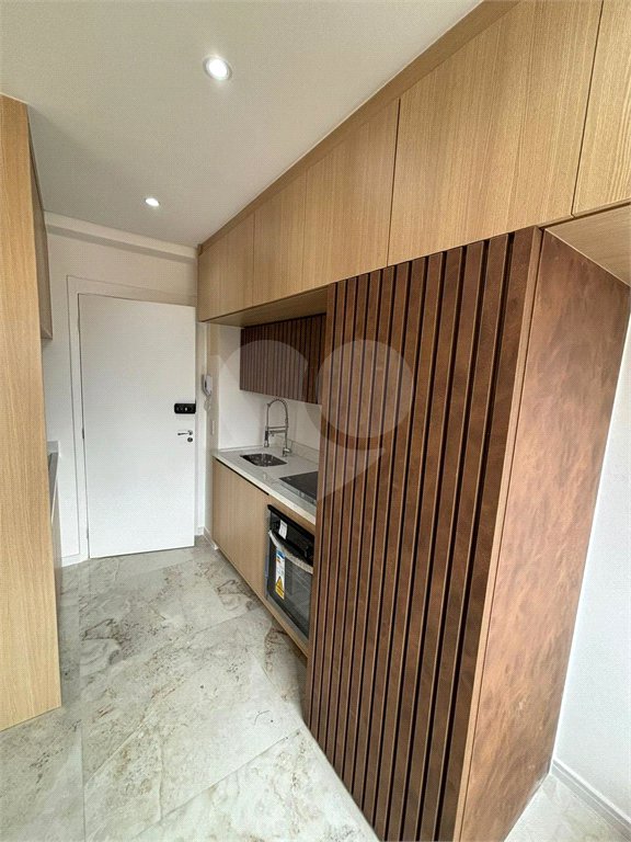 Studio à venda ou para alugar com 1 suíte em Vila Pompéia, São Paulo, SP