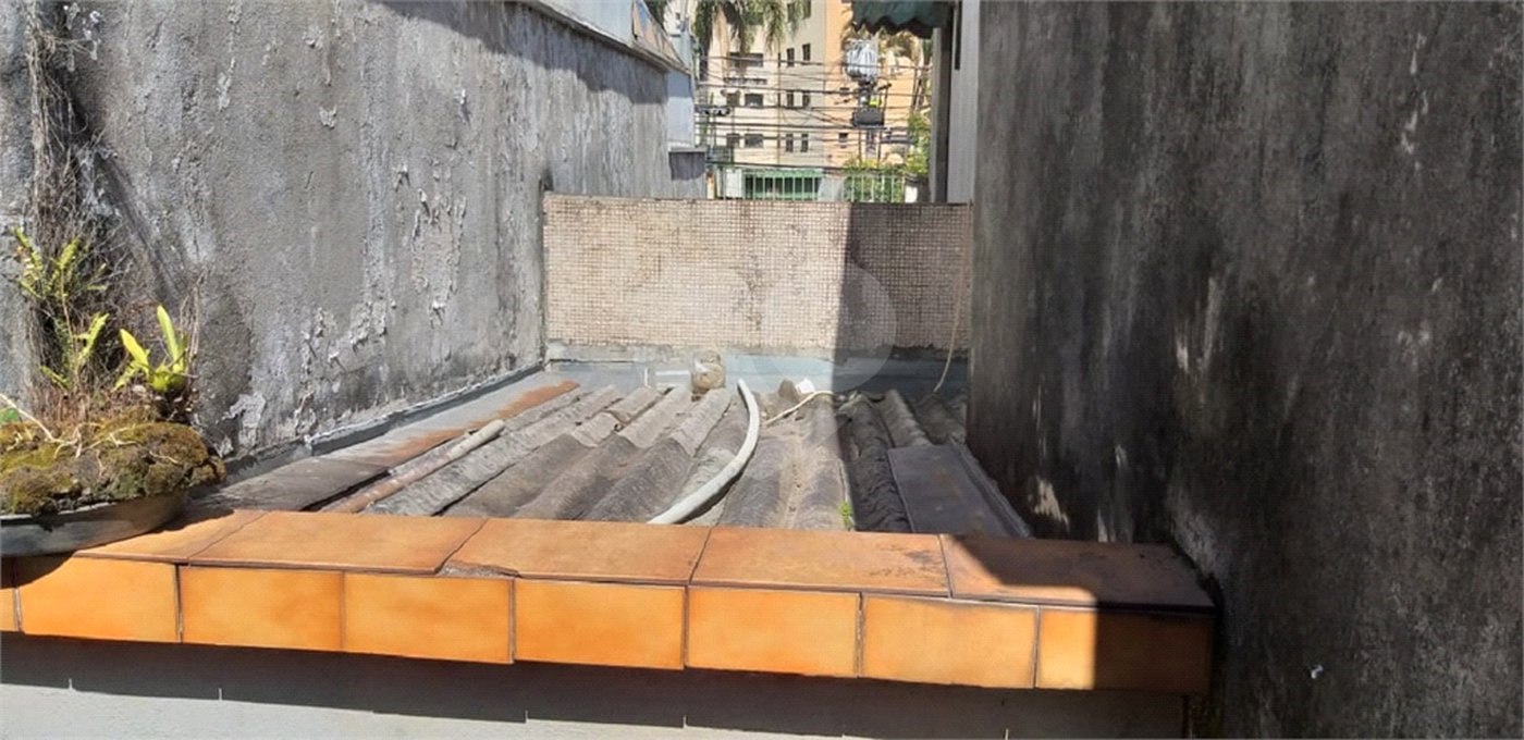 Sobrado à venda ou para alugar com 4 quartos, sendo 1 suíte, em Santana, São Paulo, SP