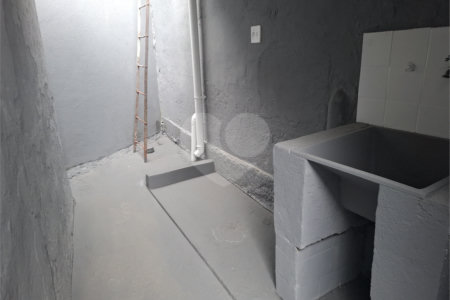 Casa Térrea à venda com 1 quarto em Vila Gustavo, São Paulo, SP
