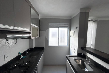 Apartamento no Monte D'oro á venda.