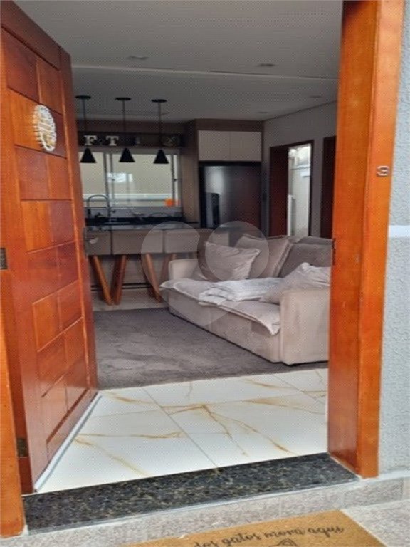 Casa à venda com 2 suítes no condomínio Residencial Pedro Julio, Mogi das Cruzes - SP