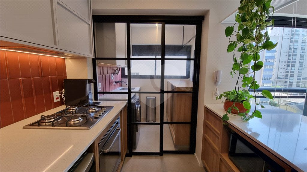 Apartamento à venda com 1 suíte em Indianópolis, São Paulo, SP