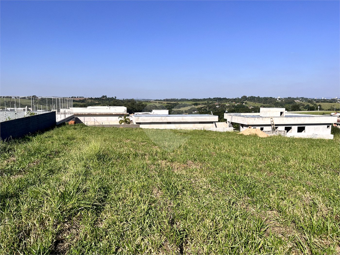 Terreno à venda no condomínio Quintas da Terracota, Indaiatuba - SP