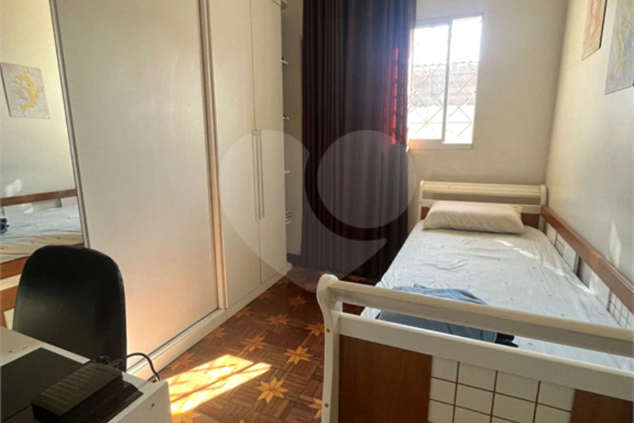 Sobrado à venda com 3 quartos, sendo 1 suíte, em Vila Dom Pedro Ii, São Paulo, SP
