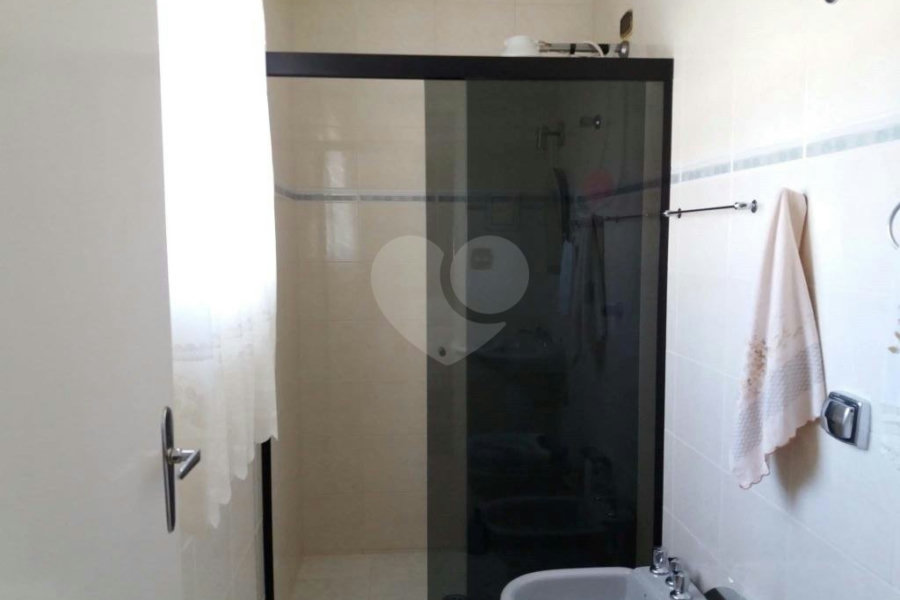 Sobrado à venda com 3 quartos, sendo 1 suíte, em Tremembé, São Paulo, SP